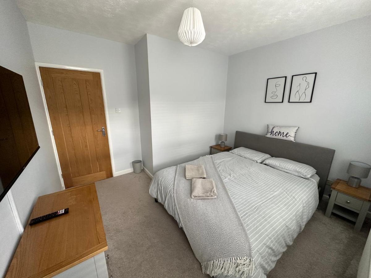 Cosy, 2 Bedroom Cottage In Guisborough Town Centre Esterno foto
