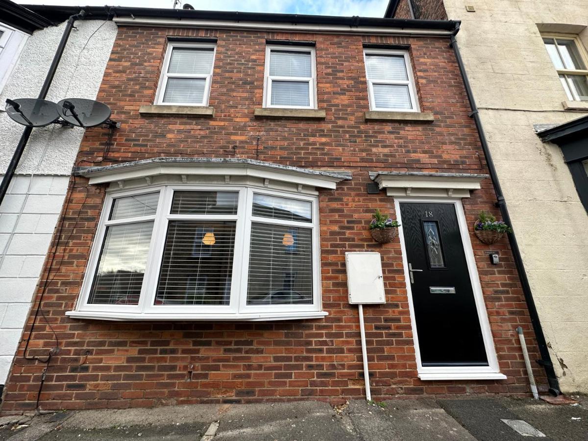 Cosy, 2 Bedroom Cottage In Guisborough Town Centre Esterno foto